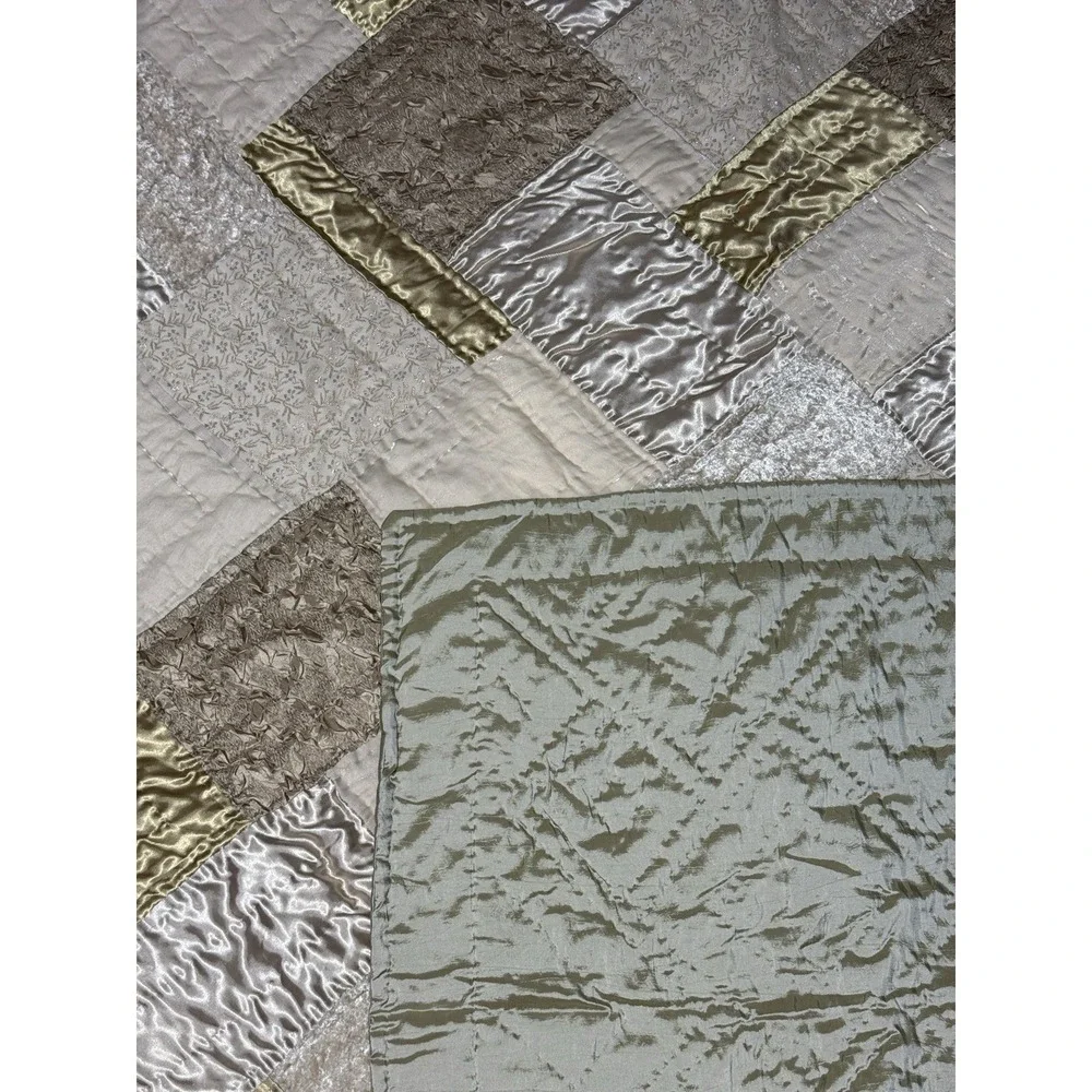 Vtg Patchwork Throw Blanket Metallic Sateen‎ Quilted Velvet Floral